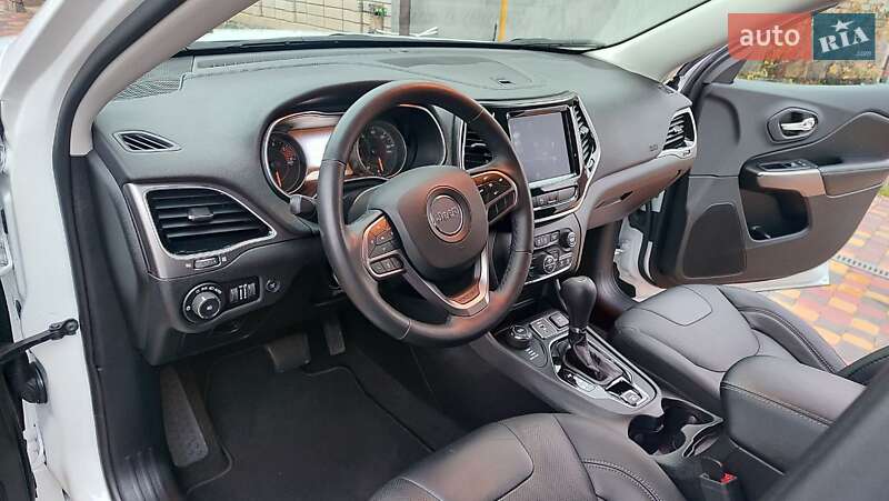 Позашляховик / Кросовер Jeep Cherokee 2019 в Полтаві