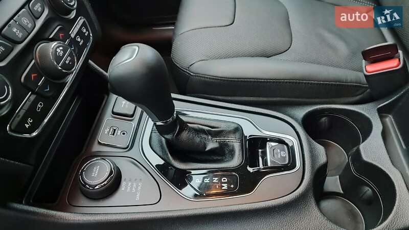 Позашляховик / Кросовер Jeep Cherokee 2019 в Полтаві