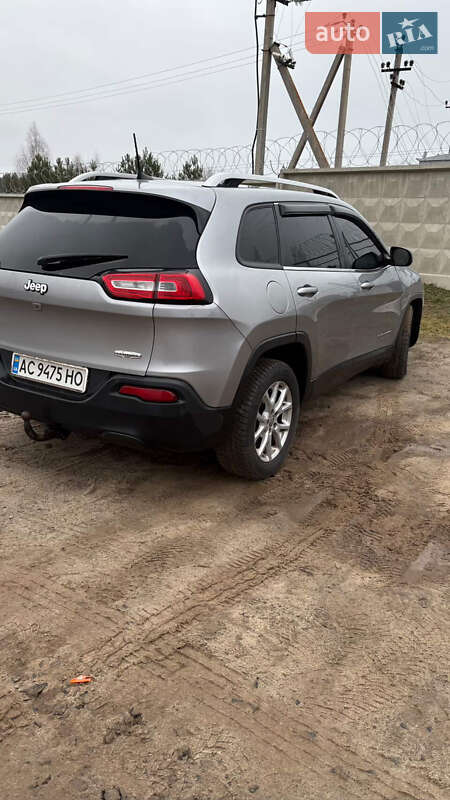 Внедорожник / Кроссовер Jeep Cherokee 2015 в Хмельницком фото 8 Внедорожник / Кроссовер Jeep Cherokee 2015 в Хмельницком