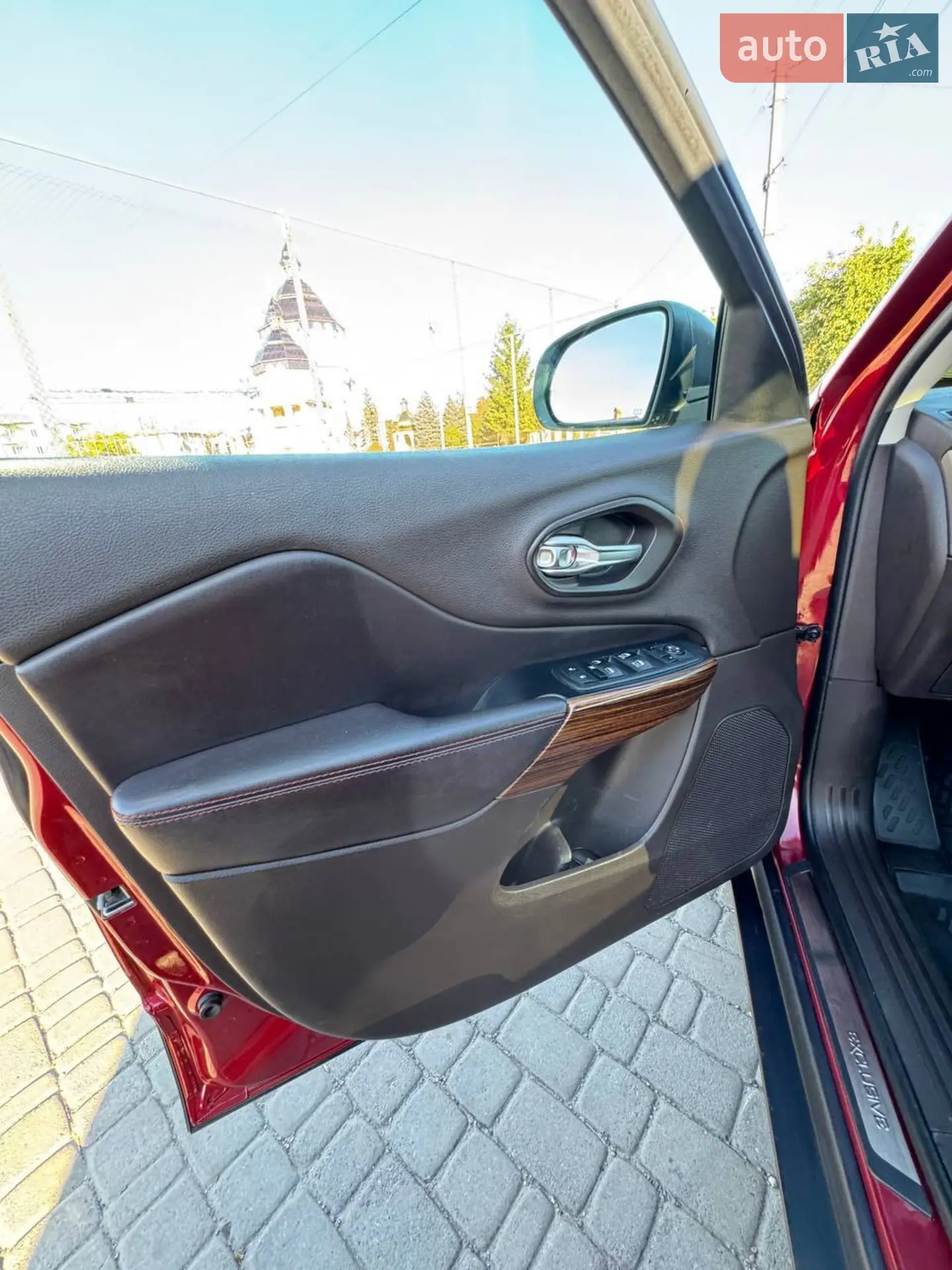2014 Jeep Cherokee - мініатюра 16
