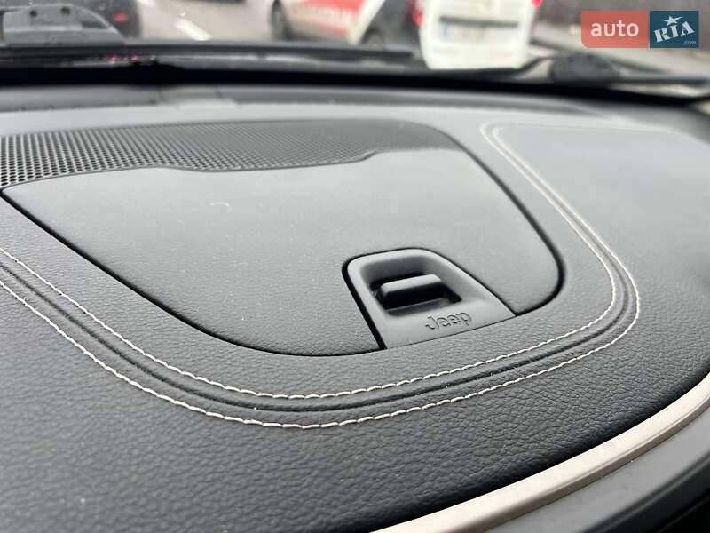 Позашляховик / Кросовер Jeep Cherokee 2014 в Києві фото 37 Позашляховик / Кросовер Jeep Cherokee 2014 в Києві