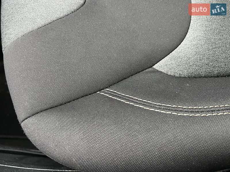 Позашляховик / Кросовер Jeep Cherokee 2014 в Києві фото 38 Позашляховик / Кросовер Jeep Cherokee 2014 в Києві