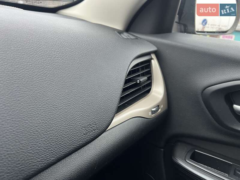 Позашляховик / Кросовер Jeep Cherokee 2014 в Києві фото 41 Позашляховик / Кросовер Jeep Cherokee 2014 в Києві