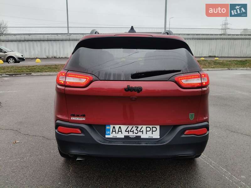 Внедорожник / Кроссовер Jeep Cherokee 2016 в Ирпене