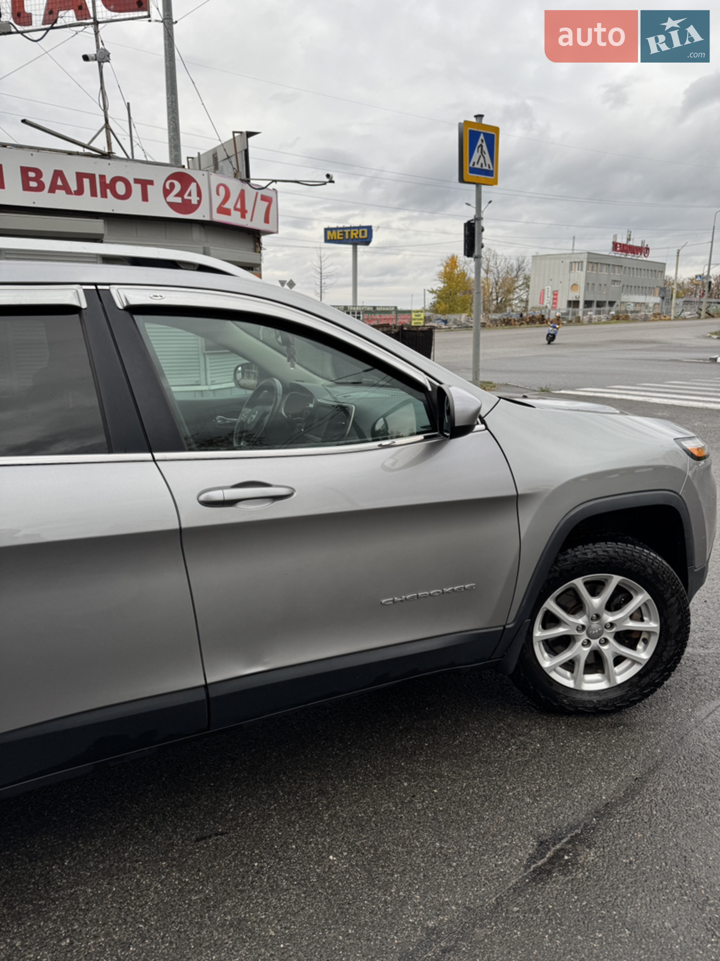 2016 Jeep Cherokee - мініатюра 5