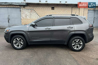 Внедорожник / Кроссовер Jeep Cherokee 2018 в Чернигове