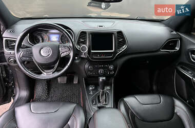 Внедорожник / Кроссовер Jeep Cherokee 2018 в Чернигове