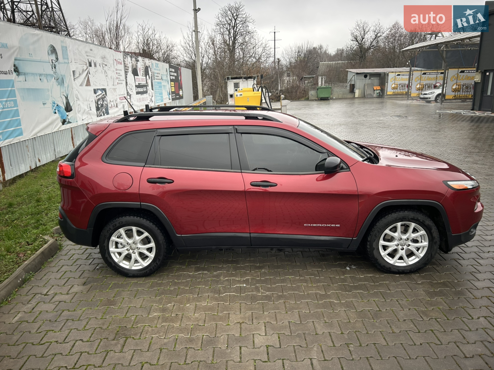 2016 Jeep Cherokee - мініатюра 17