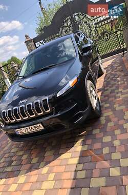 Внедорожник / Кроссовер Jeep Cherokee 2014 в Черновцах