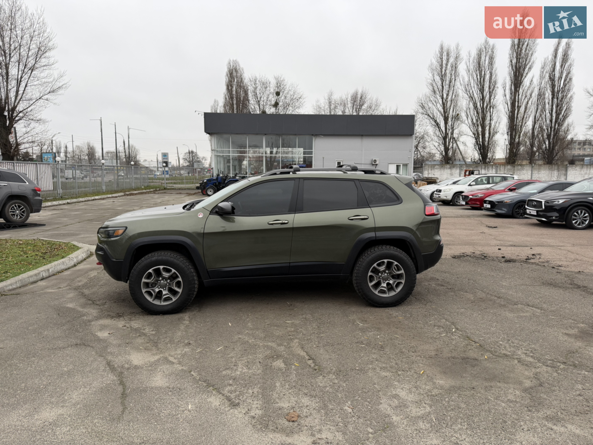 Jeep Cherokee 2020 VIN 1C4PJMBX2MD172963 фото оголошення 5 з 51