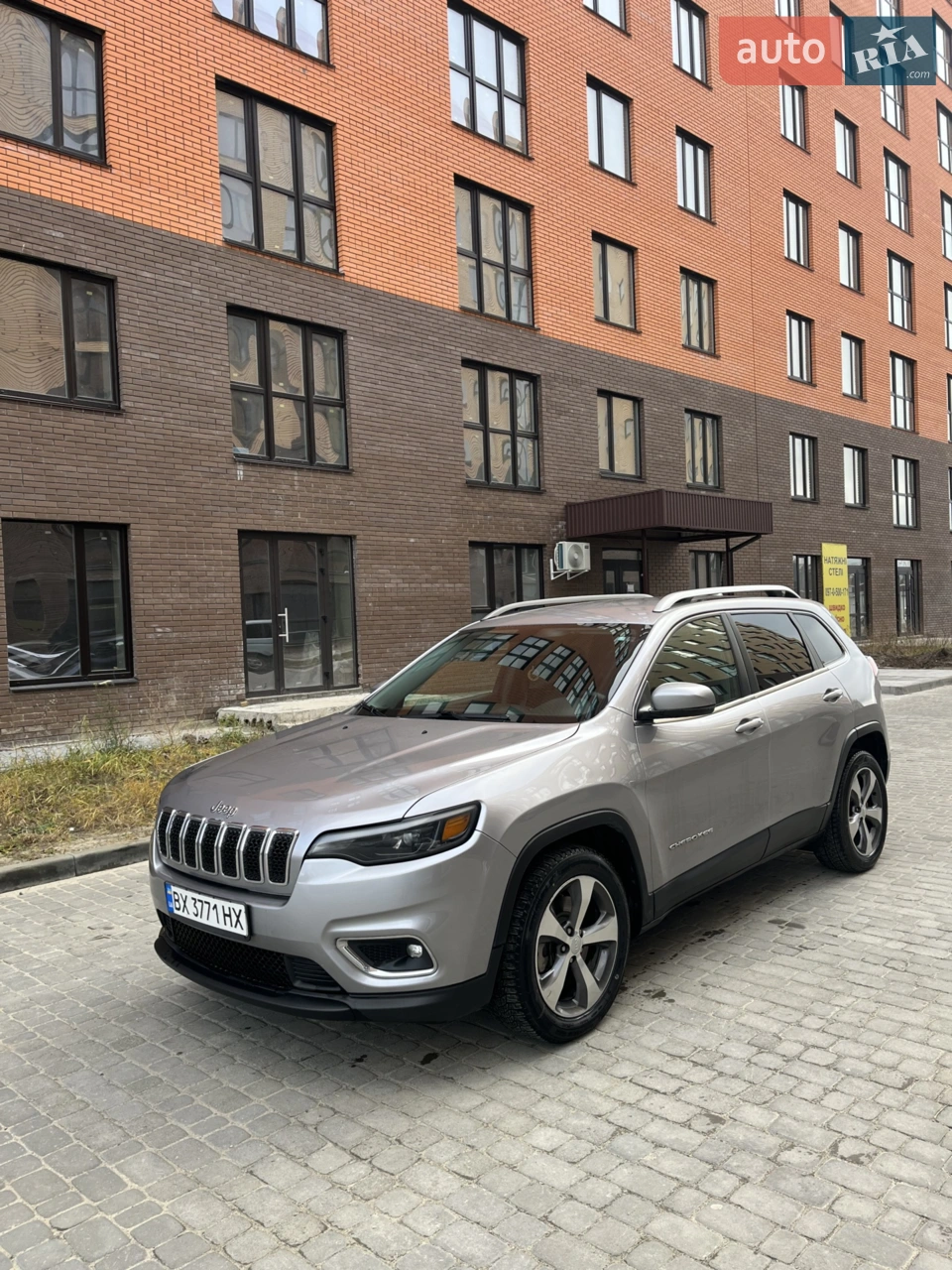 2019 Jeep Cherokee - мініатюра 18