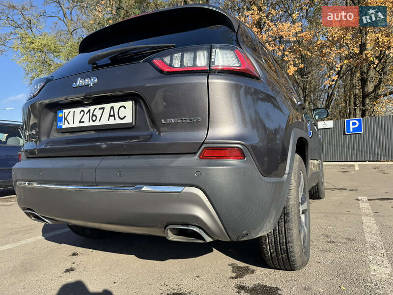 Внедорожник / Кроссовер Jeep Cherokee 2018 в Броварах