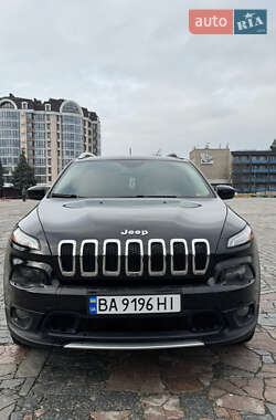 Внедорожник / Кроссовер Jeep Cherokee 2015 в Кременчуге