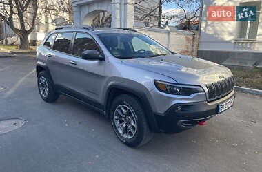 Внедорожник / Кроссовер Jeep Cherokee 2020 в Полтаве