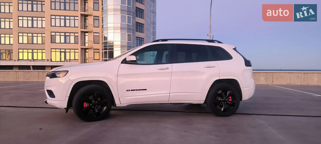2018 Jeep Cherokee - мініатюра 38