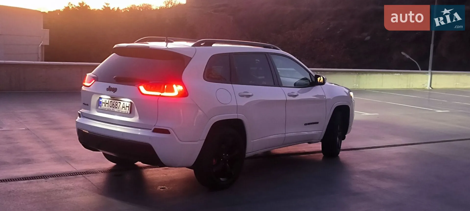 2018 Jeep Cherokee - мініатюра 20