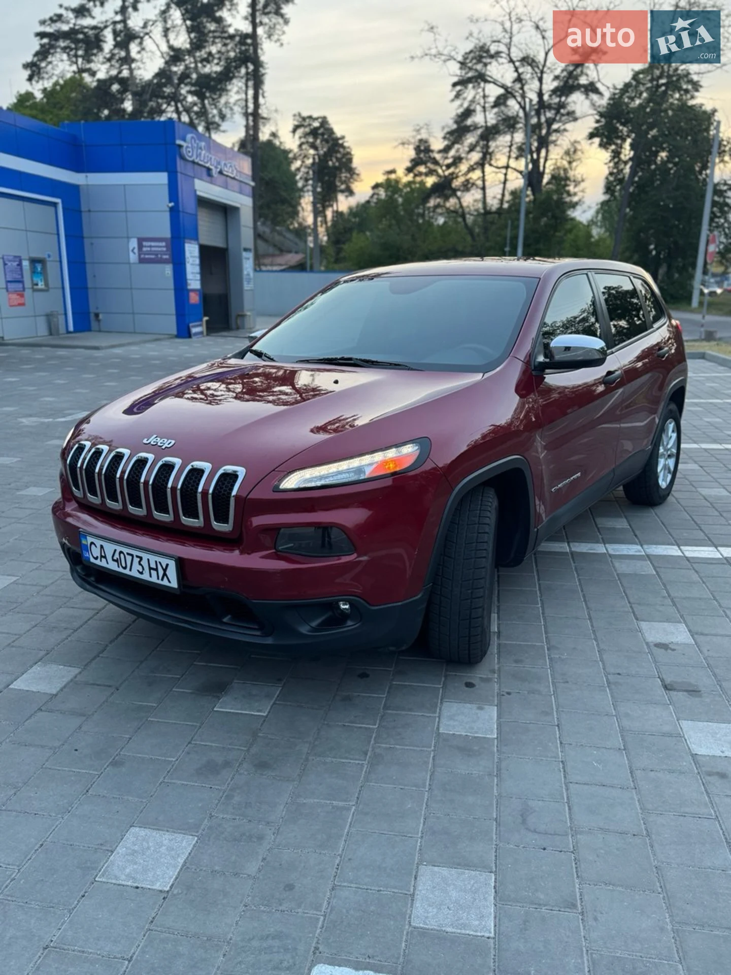 2014 Jeep Cherokee - мініатюра 2