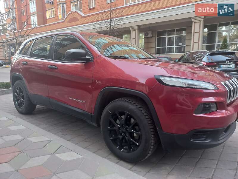 Позашляховик / Кросовер Jeep Cherokee 2014 в Києві
