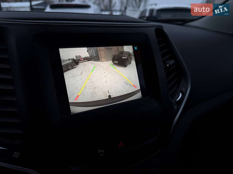 Внедорожник / Кроссовер Jeep Cherokee 2018 в Днепре