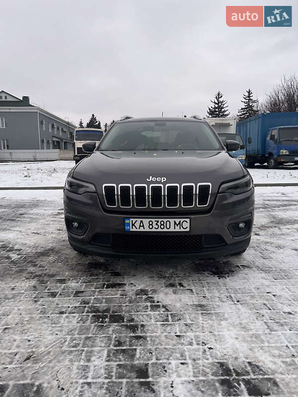 Позашляховик / Кросовер Jeep Cherokee 2018 в Миронівці