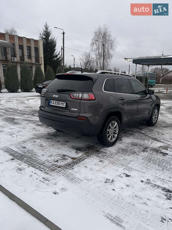 Позашляховик / Кросовер Jeep Cherokee 2018 в Миронівці