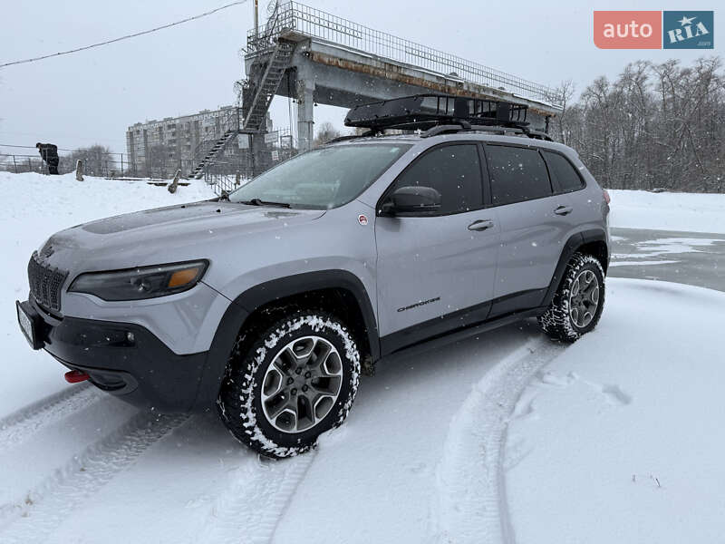 Внедорожник / Кроссовер Jeep Cherokee 2019 в Харькове фото 4 Внедорожник / Кроссовер Jeep Cherokee 2019 в Харькове
