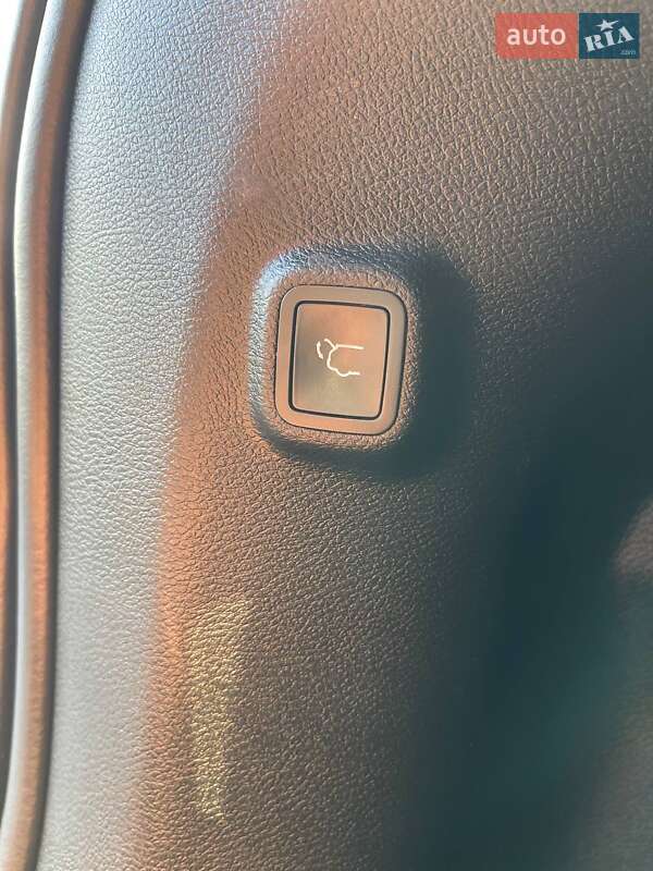 Позашляховик / Кросовер Jeep Cherokee 2018 в Львові