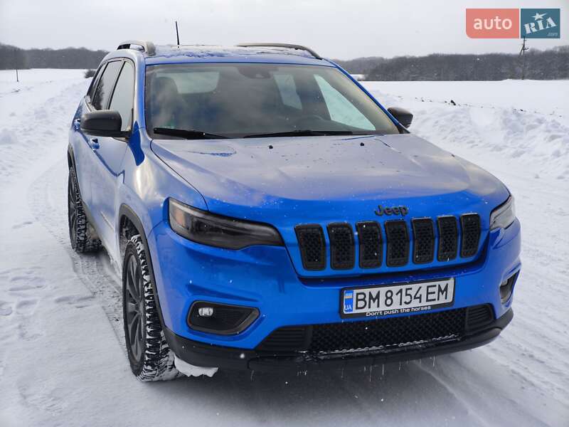 Внедорожник / Кроссовер Jeep Cherokee 2020 в Ромнах
