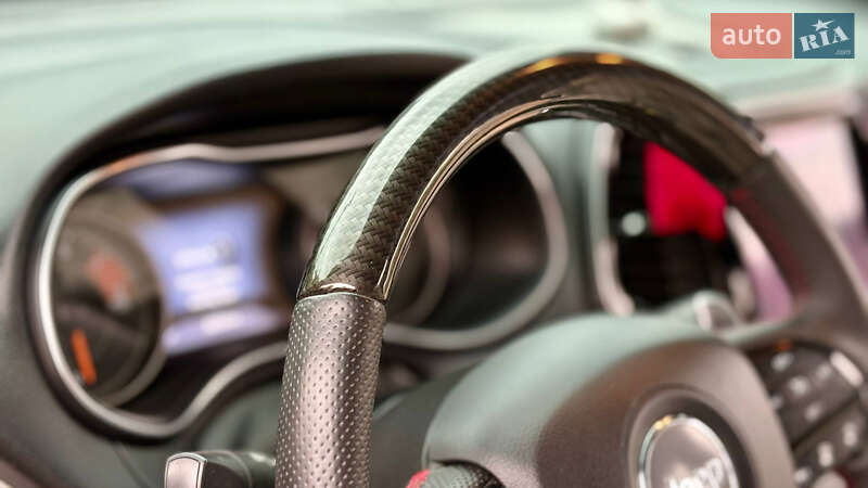 Позашляховик / Кросовер Jeep Cherokee 2019 в Кривому Розі фото 11 Позашляховик / Кросовер Jeep Cherokee 2019 в Кривому Розі