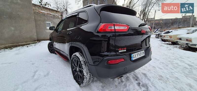 Внедорожник / Кроссовер Jeep Cherokee 2014 в Харькове фото 8 Внедорожник / Кроссовер Jeep Cherokee 2014 в Харькове