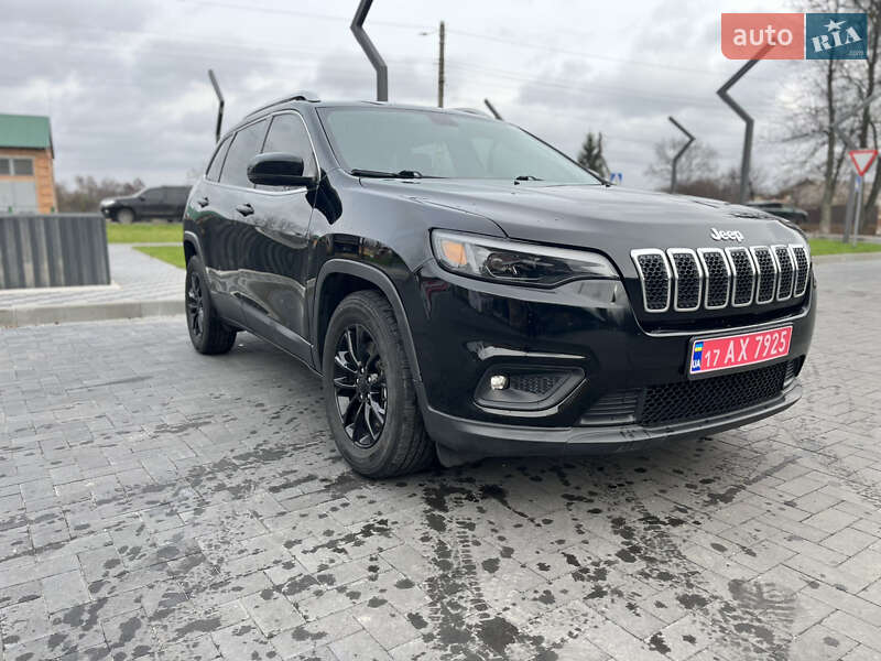 Внедорожник / Кроссовер Jeep Cherokee 2019 в Лубнах