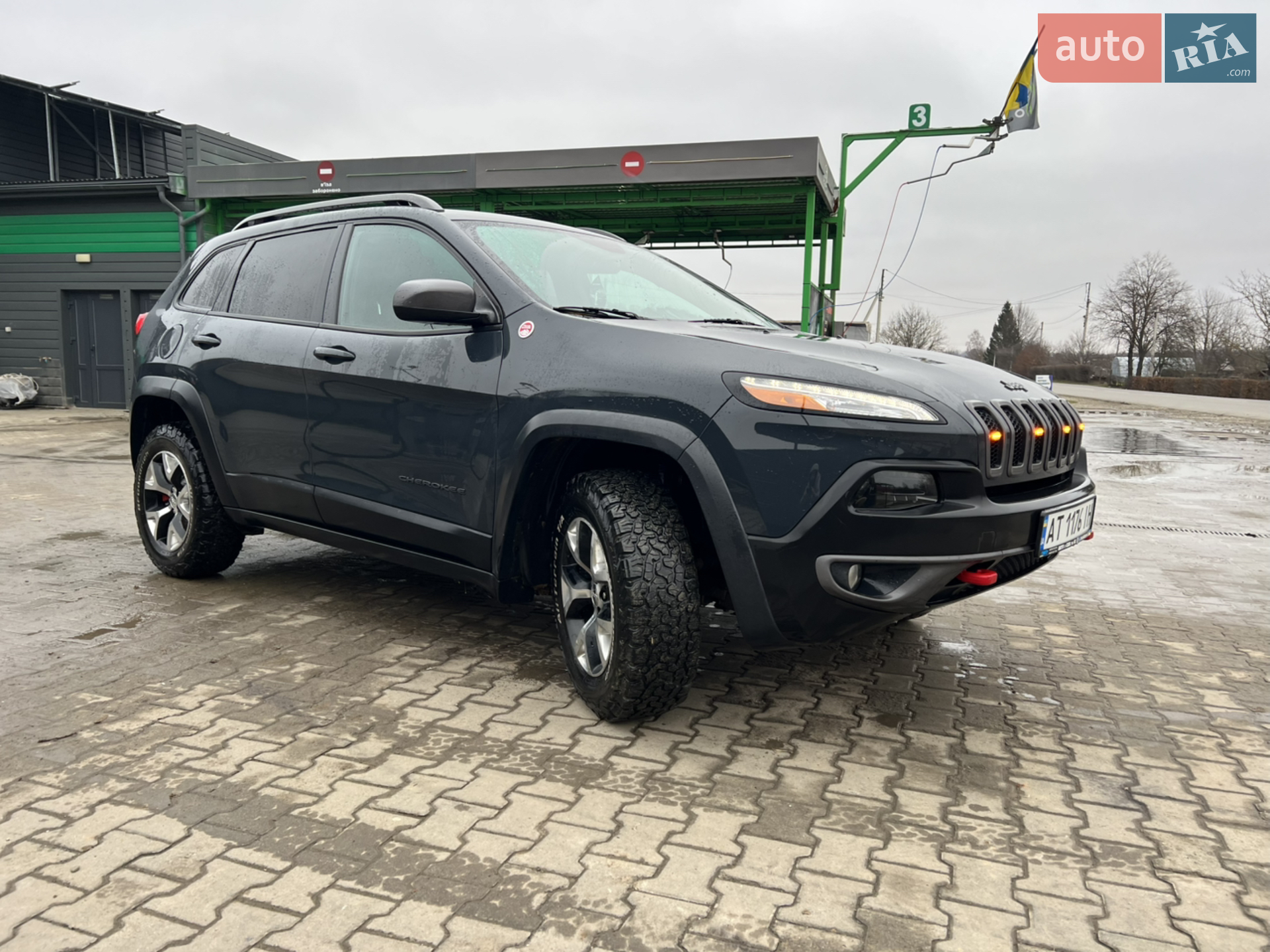 2016 Jeep Cherokee - мініатюра 4
