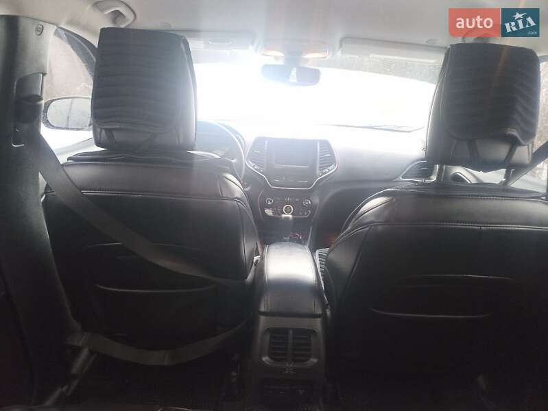 Внедорожник / Кроссовер Jeep Cherokee 2020 в Первомайске фото 4 Внедорожник / Кроссовер Jeep Cherokee 2020 в Первомайске