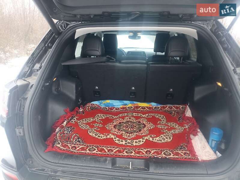 Внедорожник / Кроссовер Jeep Cherokee 2020 в Первомайске фото 6 Внедорожник / Кроссовер Jeep Cherokee 2020 в Первомайске