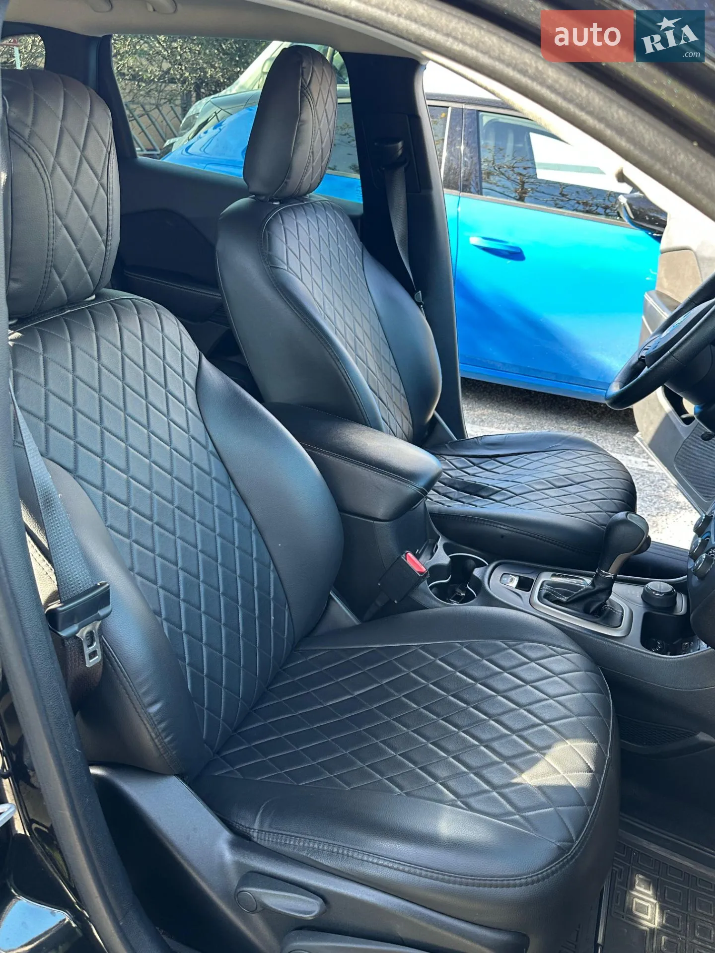 2013 Jeep Cherokee - мініатюра 24