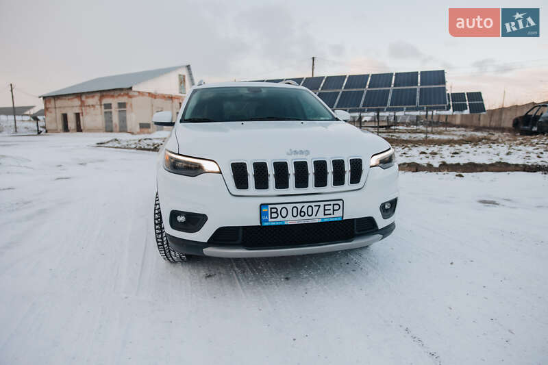 Внедорожник / Кроссовер Jeep Cherokee 2018 в Бучаче