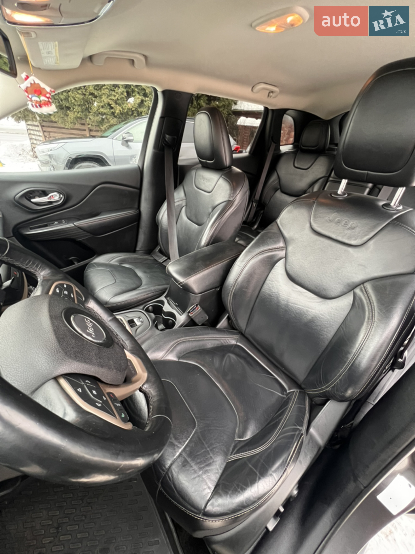 2016 Jeep Cherokee - мініатюра 14
