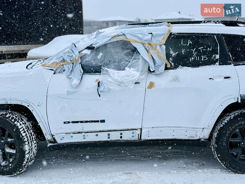 Внедорожник / Кроссовер Jeep Cherokee 2019 в Львове фото 10 Внедорожник / Кроссовер Jeep Cherokee 2019 в Львове