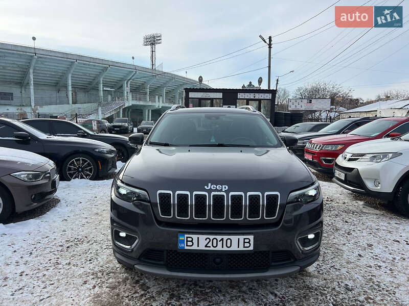 Внедорожник / Кроссовер Jeep Cherokee 2021 в Полтаве