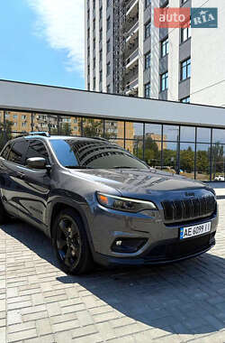Внедорожник / Кроссовер Jeep Cherokee 2019 в Киеве