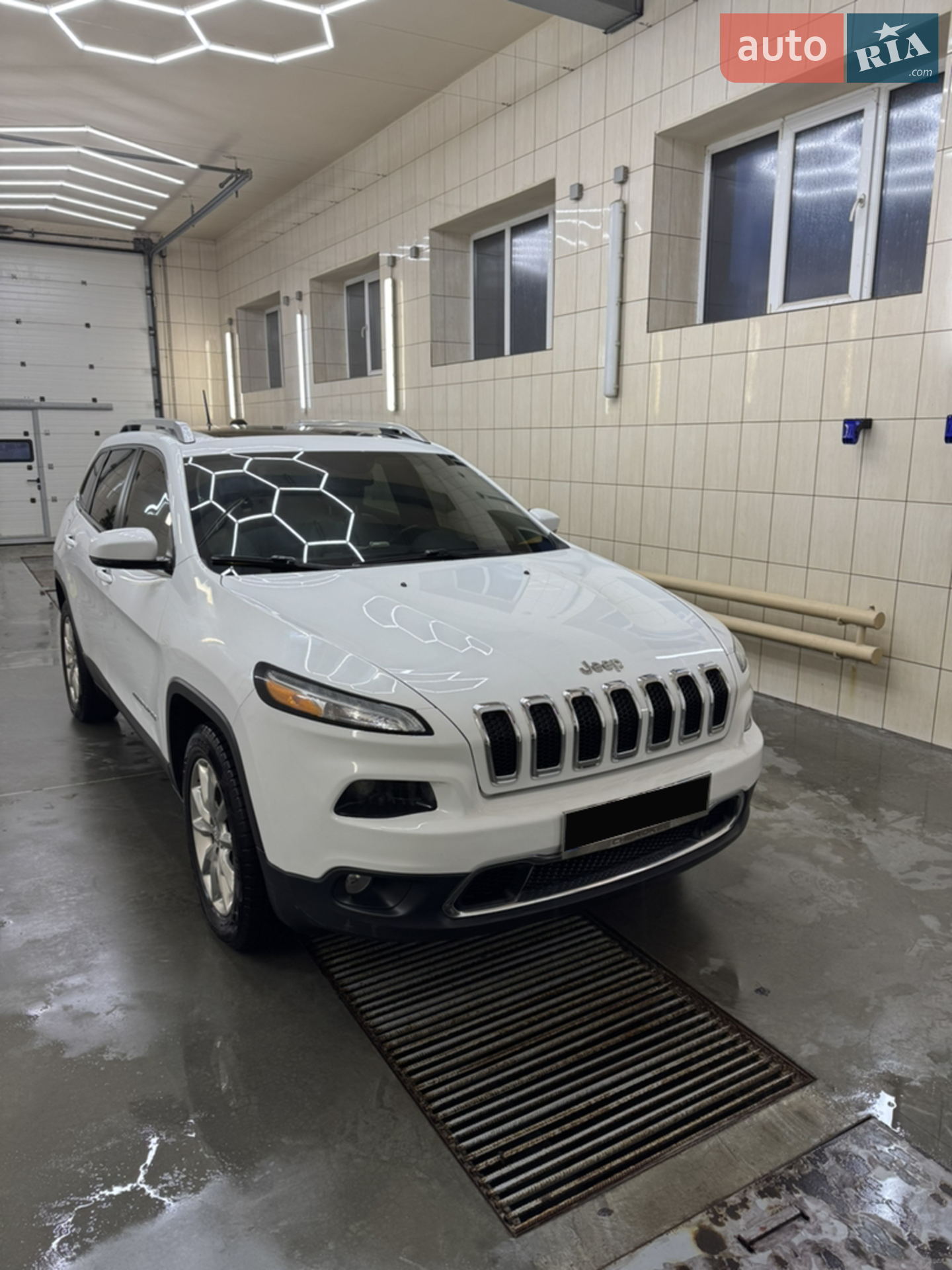 2016 Jeep Cherokee - фото 1