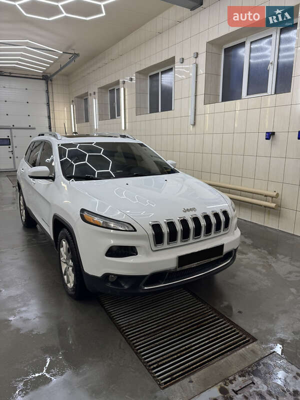 Jeep Cherokee 2016