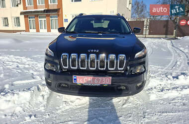Внедорожник / Кроссовер Jeep Cherokee 2016 в Лубнах