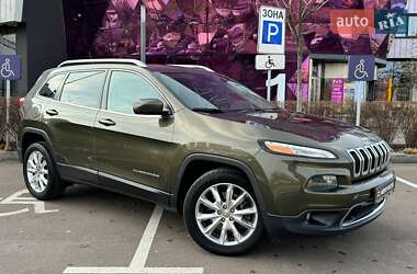 Внедорожник / Кроссовер Jeep Cherokee 2015 в Киеве