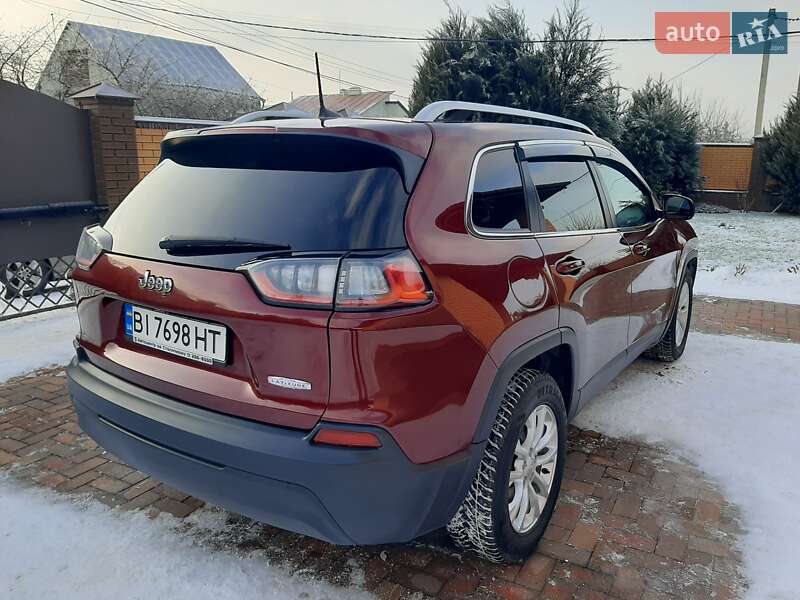 Внедорожник / Кроссовер Jeep Cherokee 2019 в Полтаве