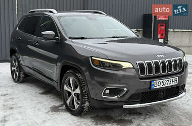 Внедорожник / Кроссовер Jeep Cherokee 2018 в Хмельницком