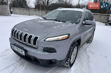 Внедорожник / Кроссовер Jeep Cherokee 2016 в Виннице