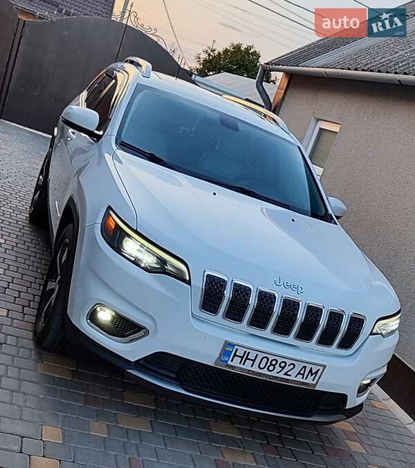 Внедорожник / Кроссовер Jeep Cherokee 2019 в Измаиле
