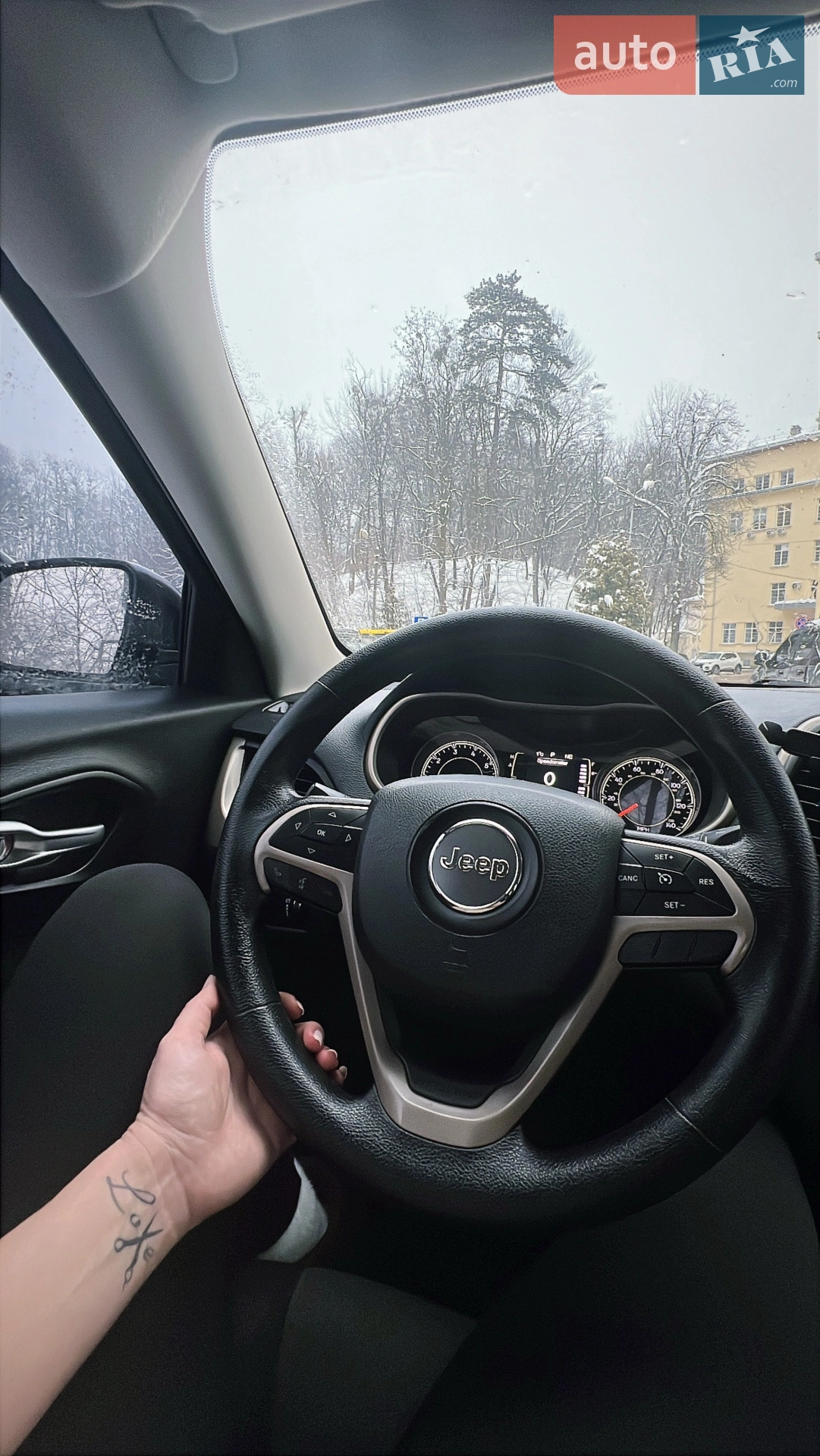 2014 Jeep Cherokee - мініатюра 3