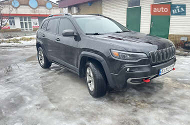 Внедорожник / Кроссовер Jeep Cherokee 2018 в Краснограде